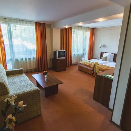 Family Borova Gora Hotel